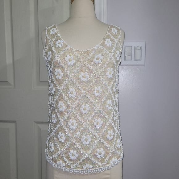 Size 12 100% wool beaded top